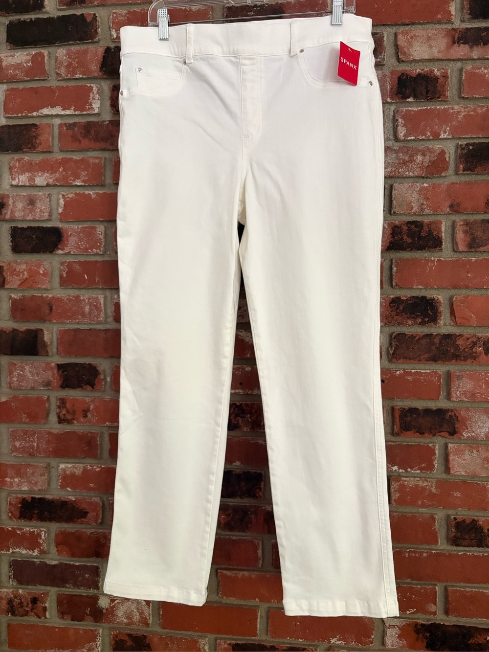 Spanx NWT White Straight Leg Jeans Pull On Stretchy Sz.XL - Picture 1 of 10